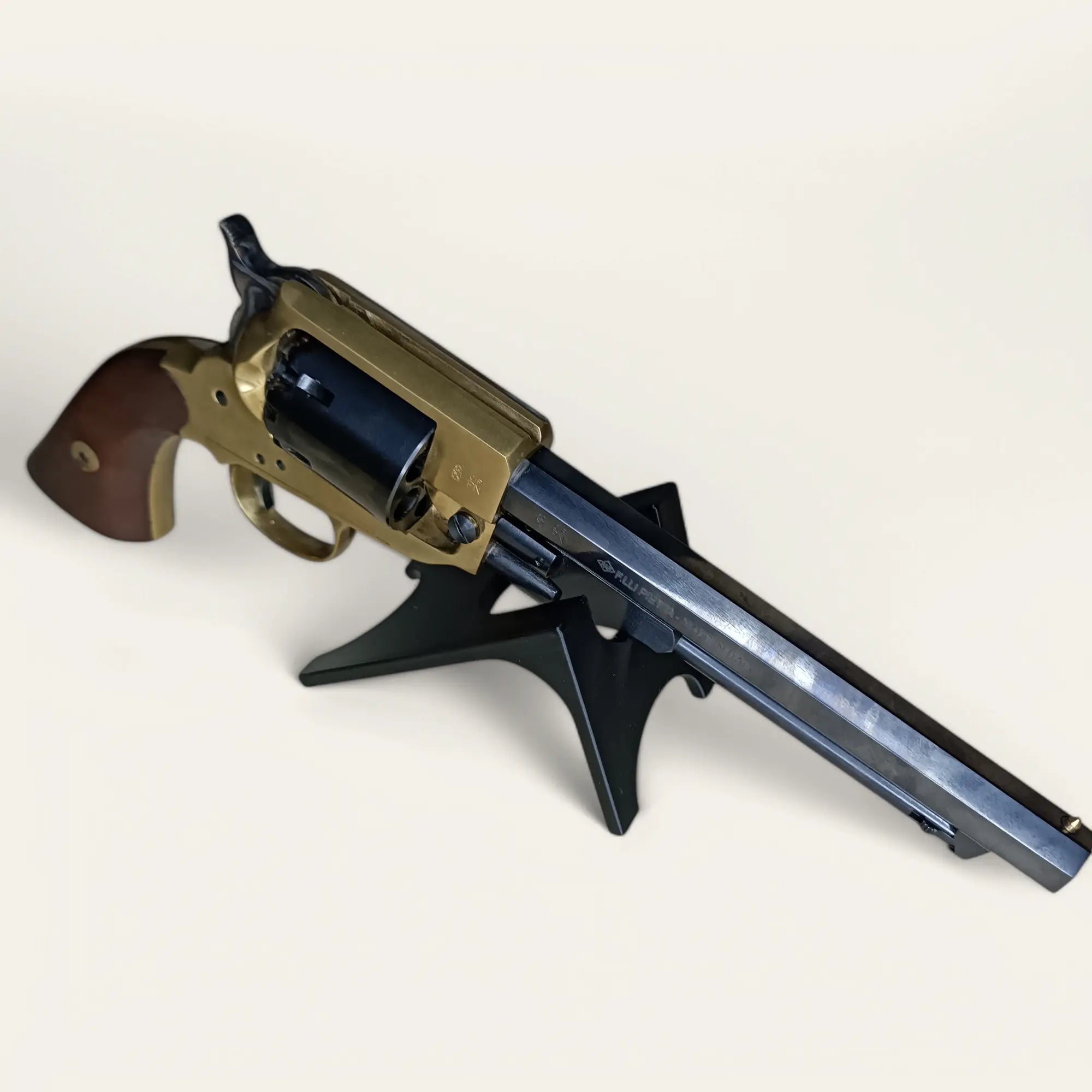 Présentoir universel pour armes et objets de collection 3 positions - Impression de liberté