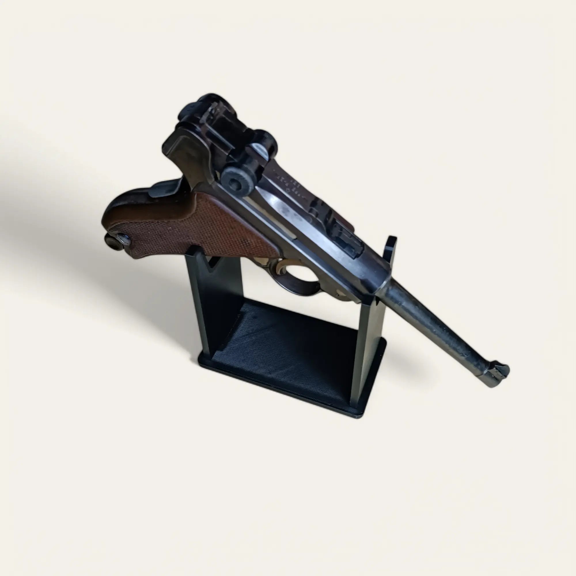 Présentoir universel pour armes et objets de collection - Impression de liberté