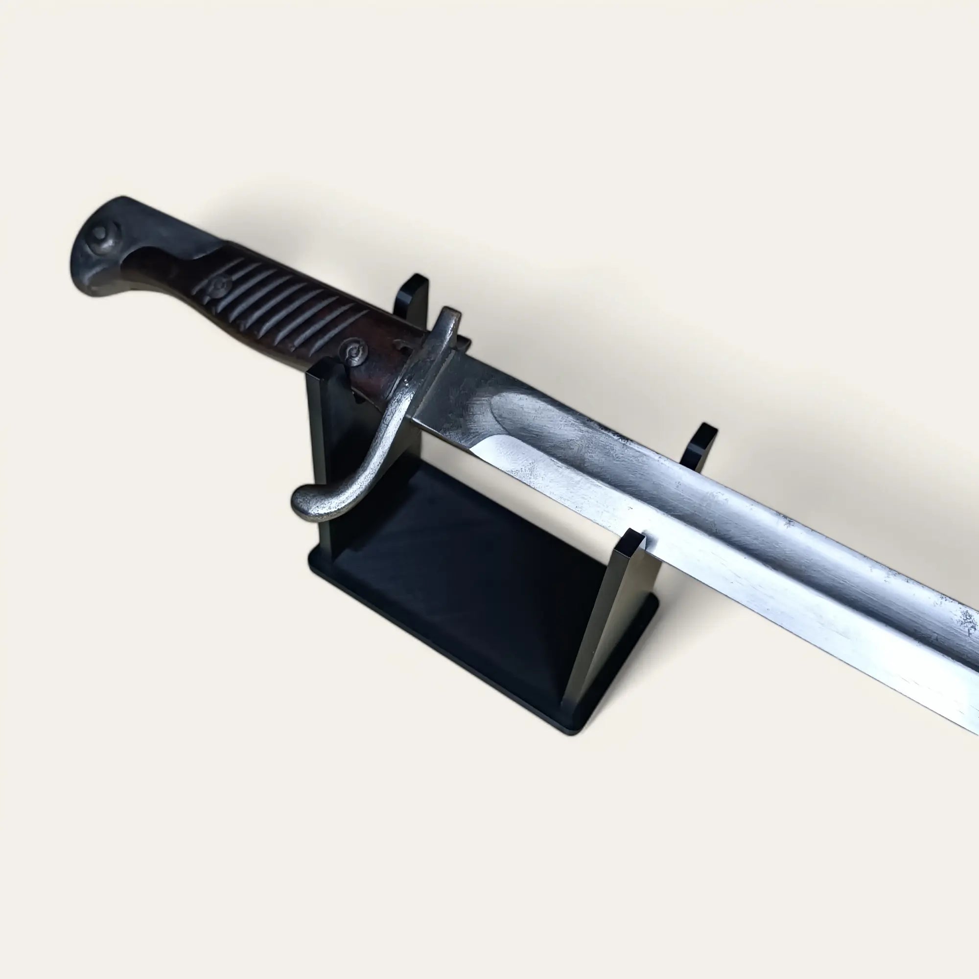 Présentoir universel pour armes et objets de collection - Impression de liberté