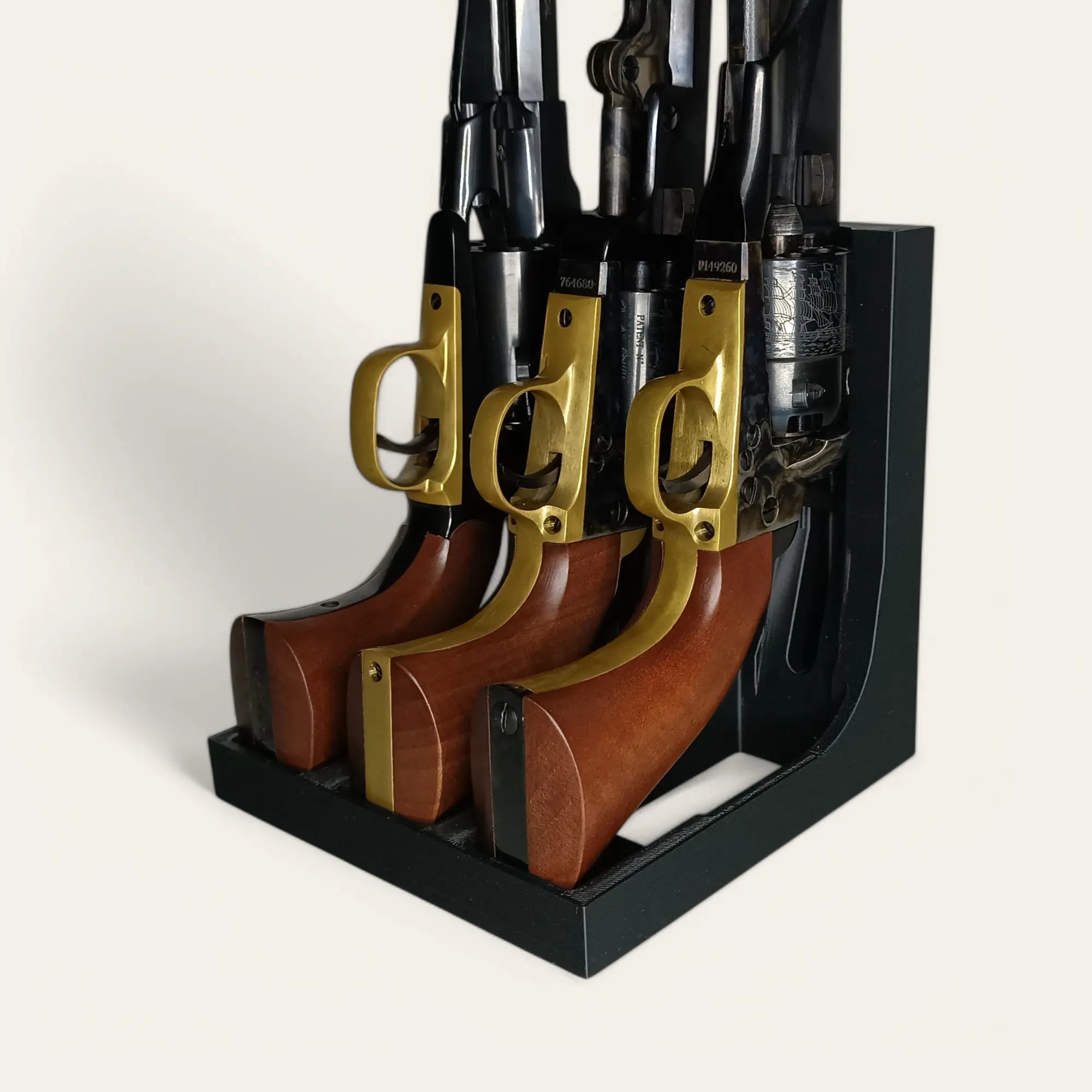 Support / Stand de rechargement pour 3 revolvers à poudre noire – Calibres .36 / .44 - Impression de liberté