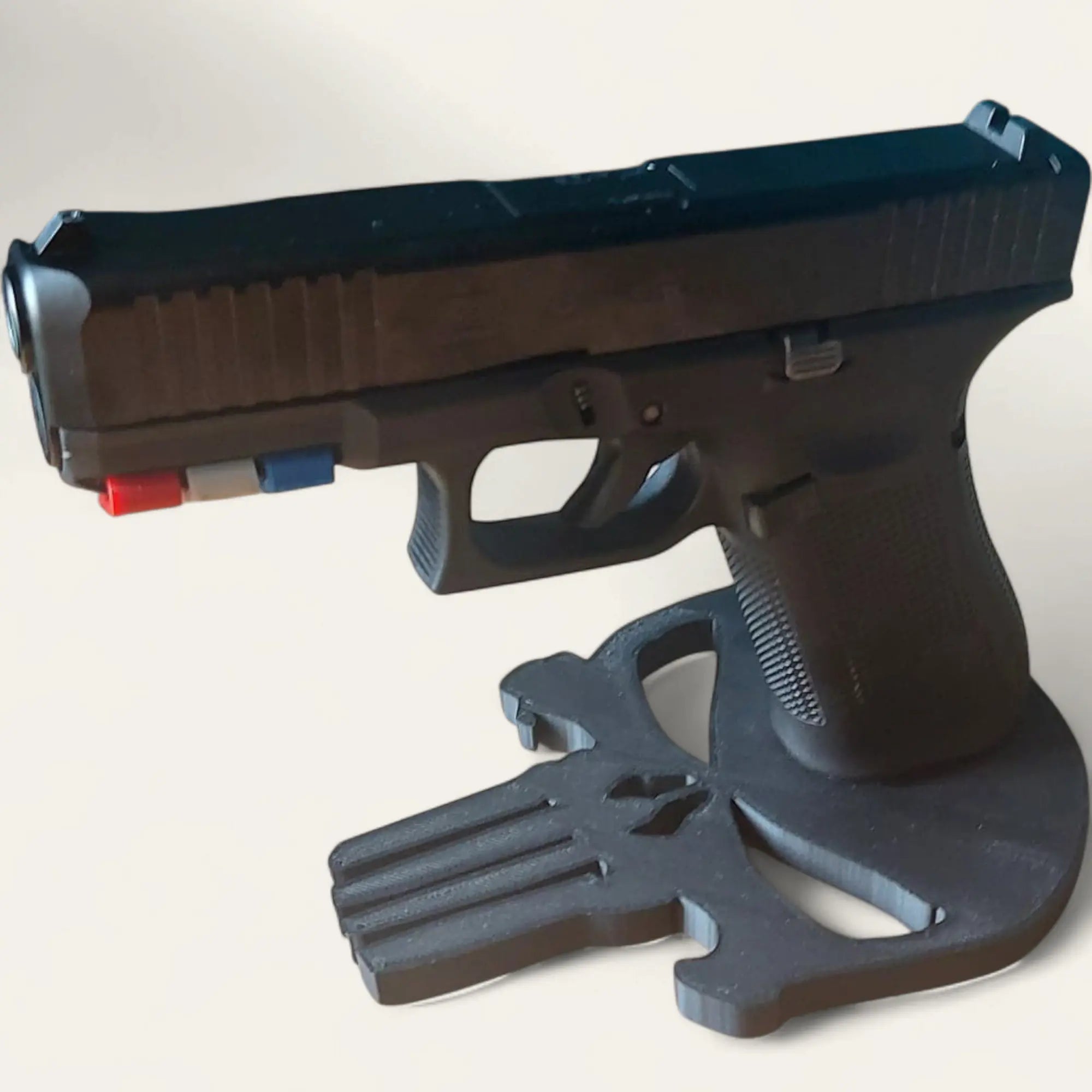 Présentoir / Support pour Glock 17 / 19 / 22 / 28 – Style Punisher - Impression de liberté