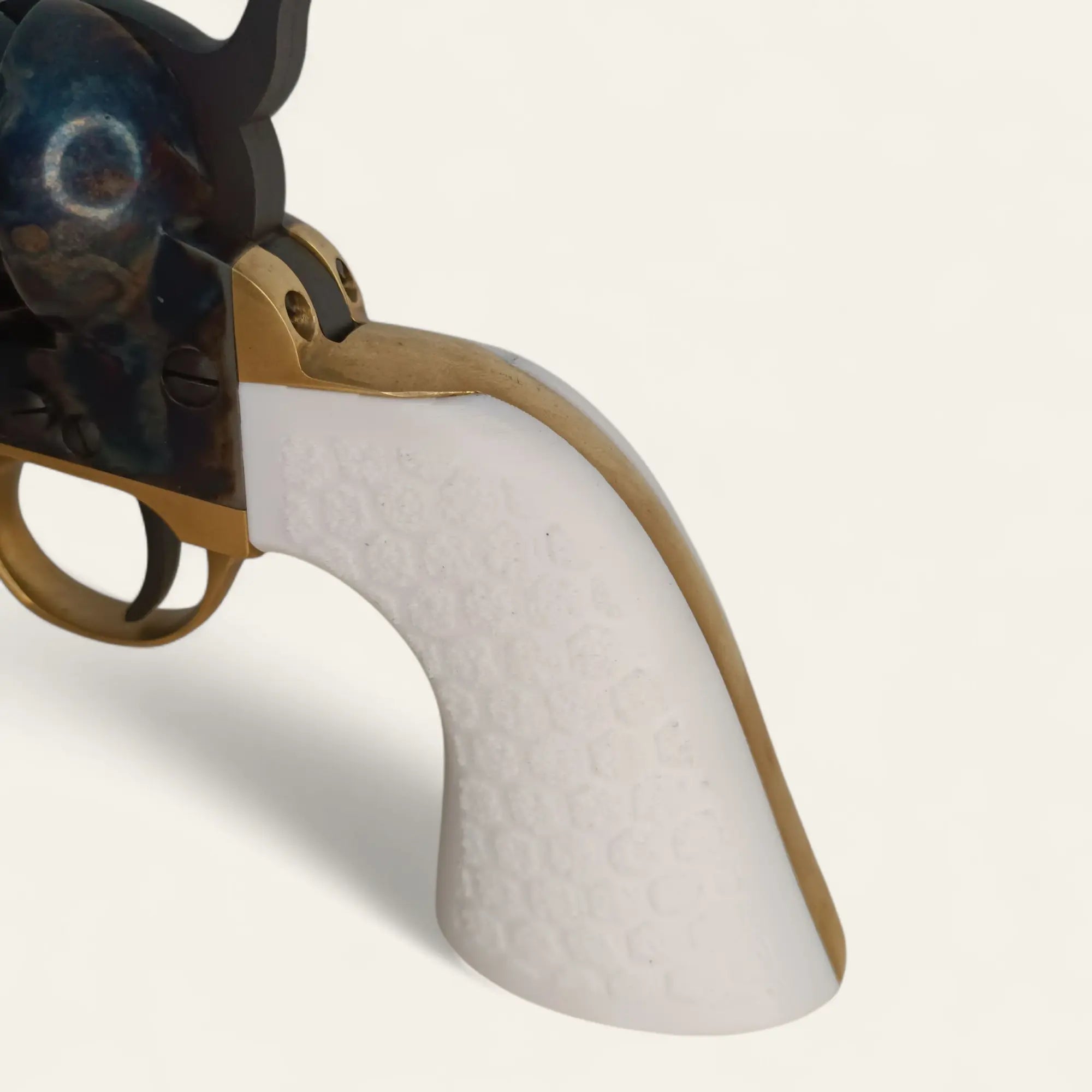 Plaquette Colt 1851 Pietta – texture hexagonale – Couleurs au choix (Noir, Blanc, Ivoire, Os) - Impression de liberté