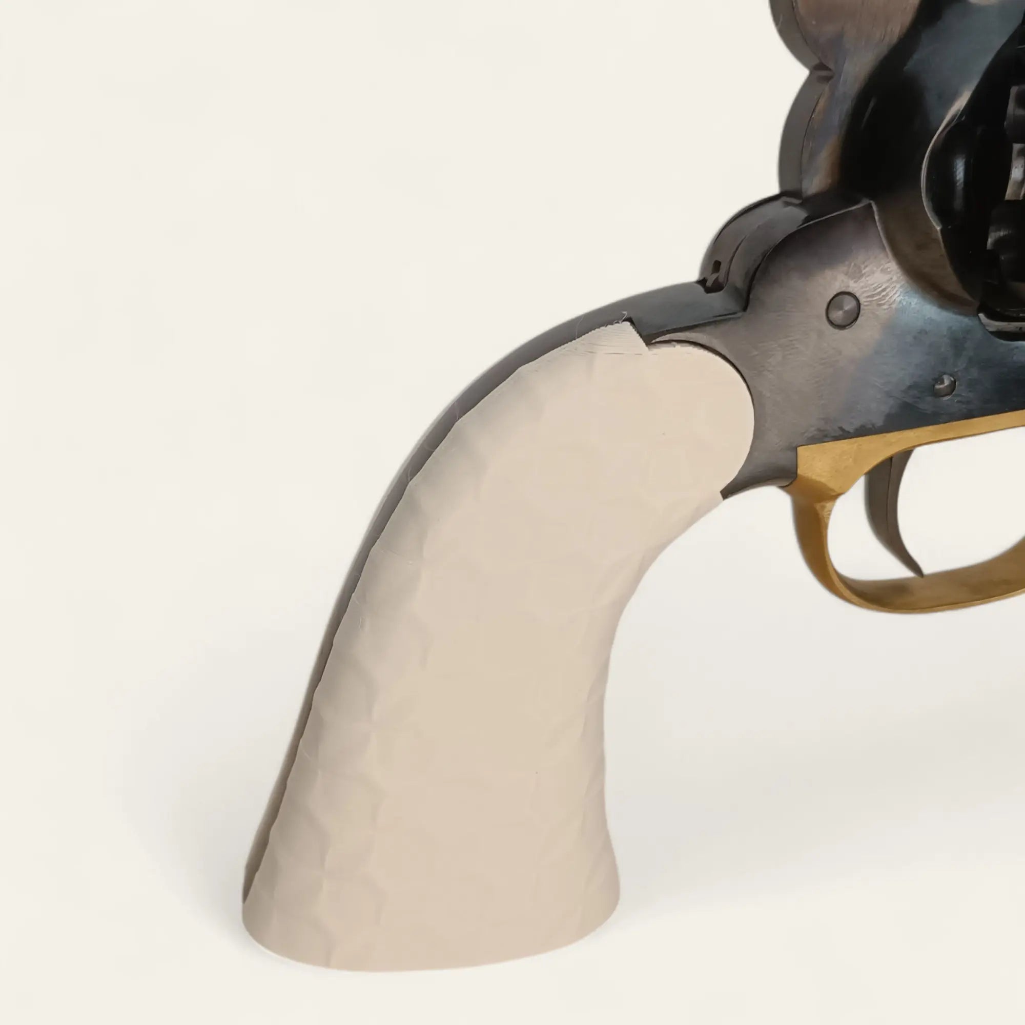 Plaquettes Remington 1858 Pietta – texture noeud papillon – Couleurs au choix (Noir, Blanc, Ivoire, Os) Impression de liberté