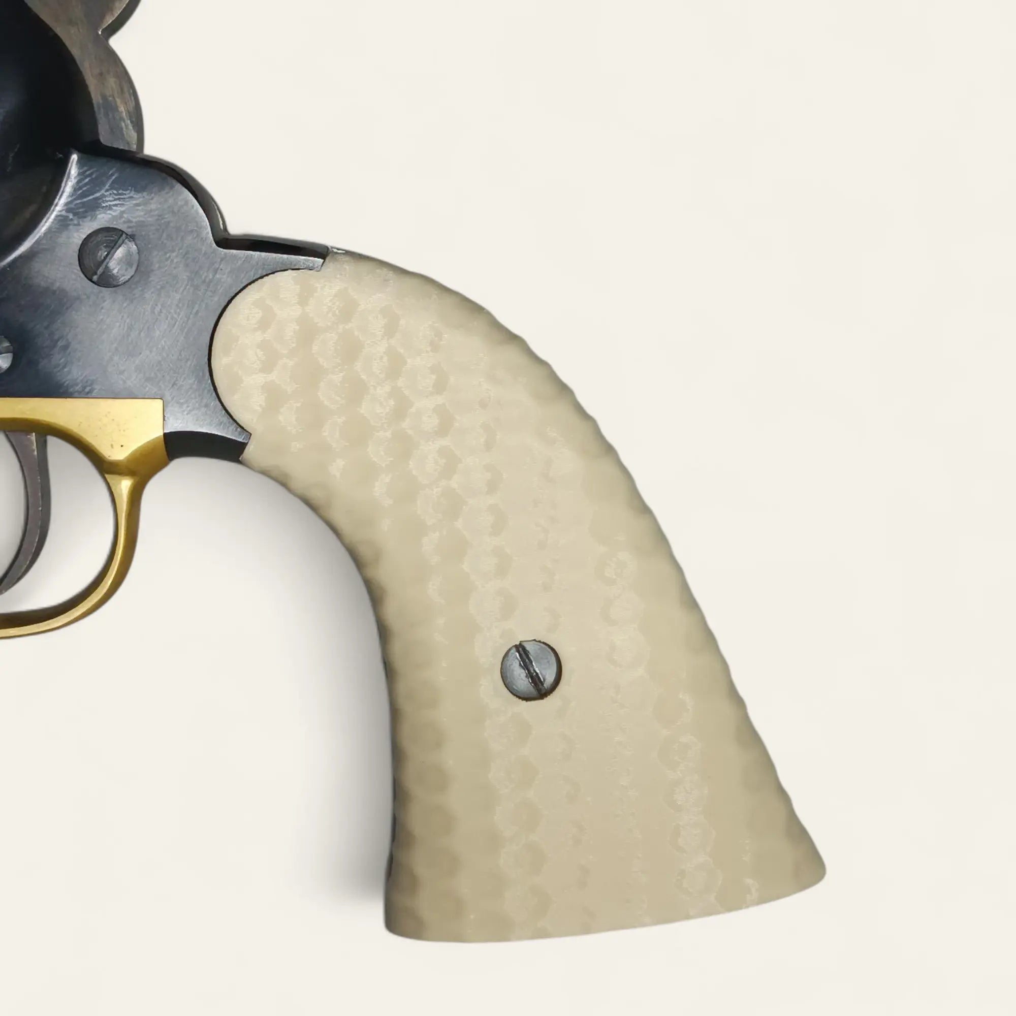 Plaquettes Remington 1858 Pietta – texture miel – Couleurs au choix (Noir, Blanc, Ivoire, Os) Impression de liberté