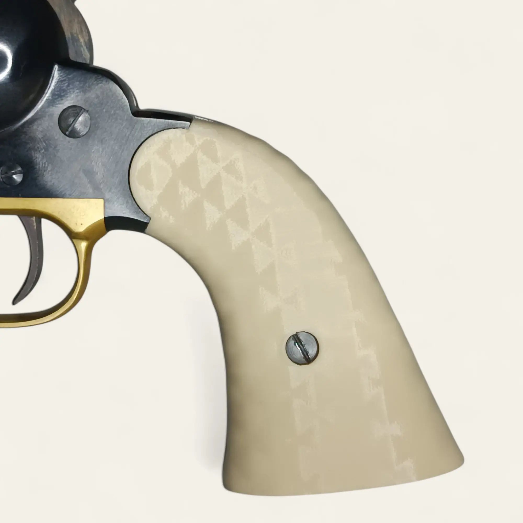 Plaquettes Remington 1858 Pietta – texture moletée – Couleurs au choix (Noir, Blanc, Ivoire, Os) Impression de liberté
