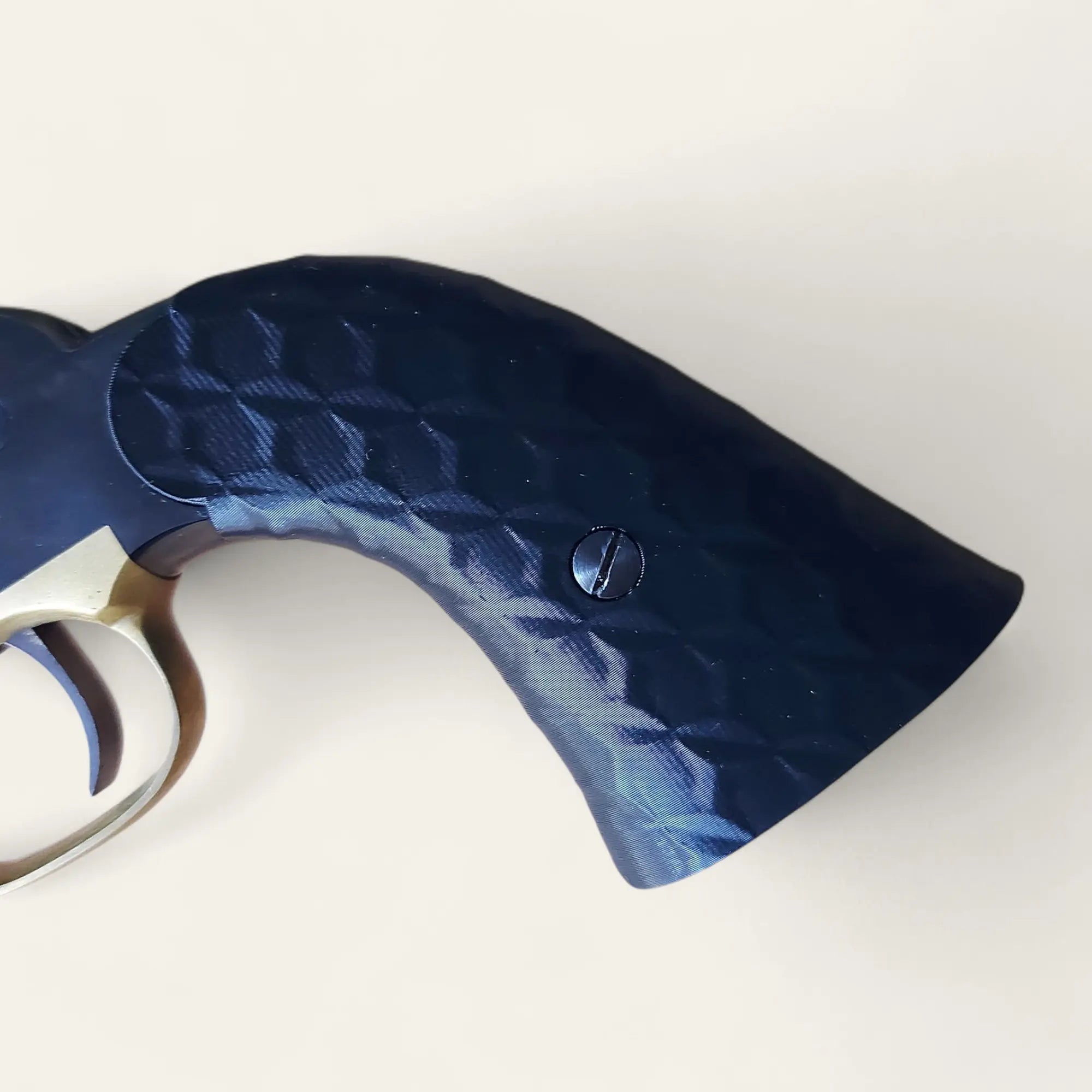 Plaquettes Remington 1858 Pietta – texture noeud papillon – Couleurs au choix (Noir, Blanc, Ivoire, Os) Impression de liberté